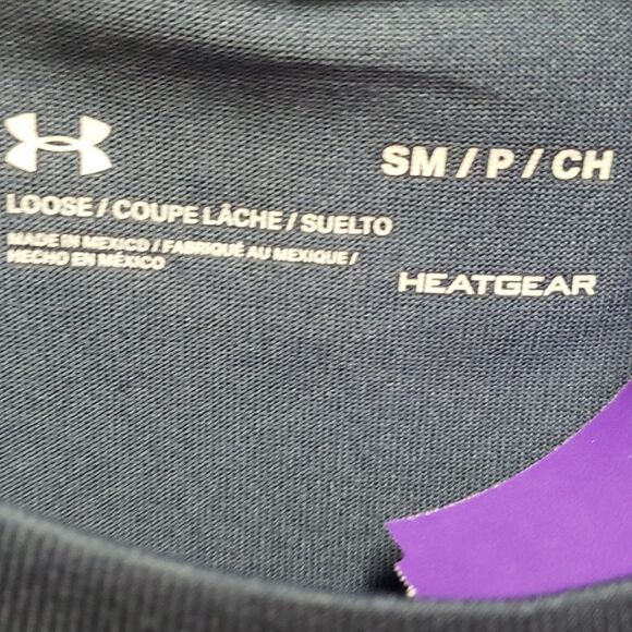 Under Armour top - Picture 2 of 3